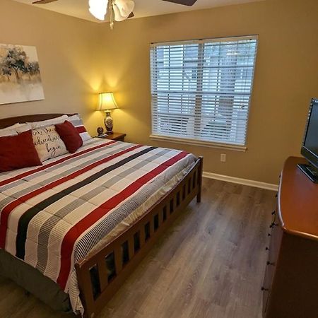 Home Away From Home Charlotte Luaran gambar