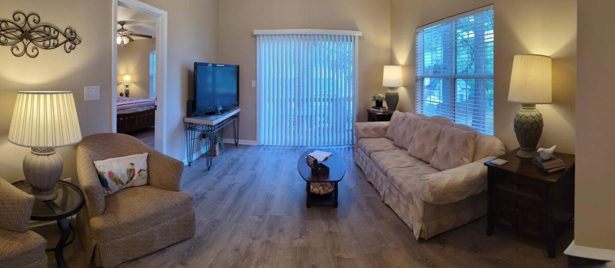 Home Away From Home Charlotte Luaran gambar